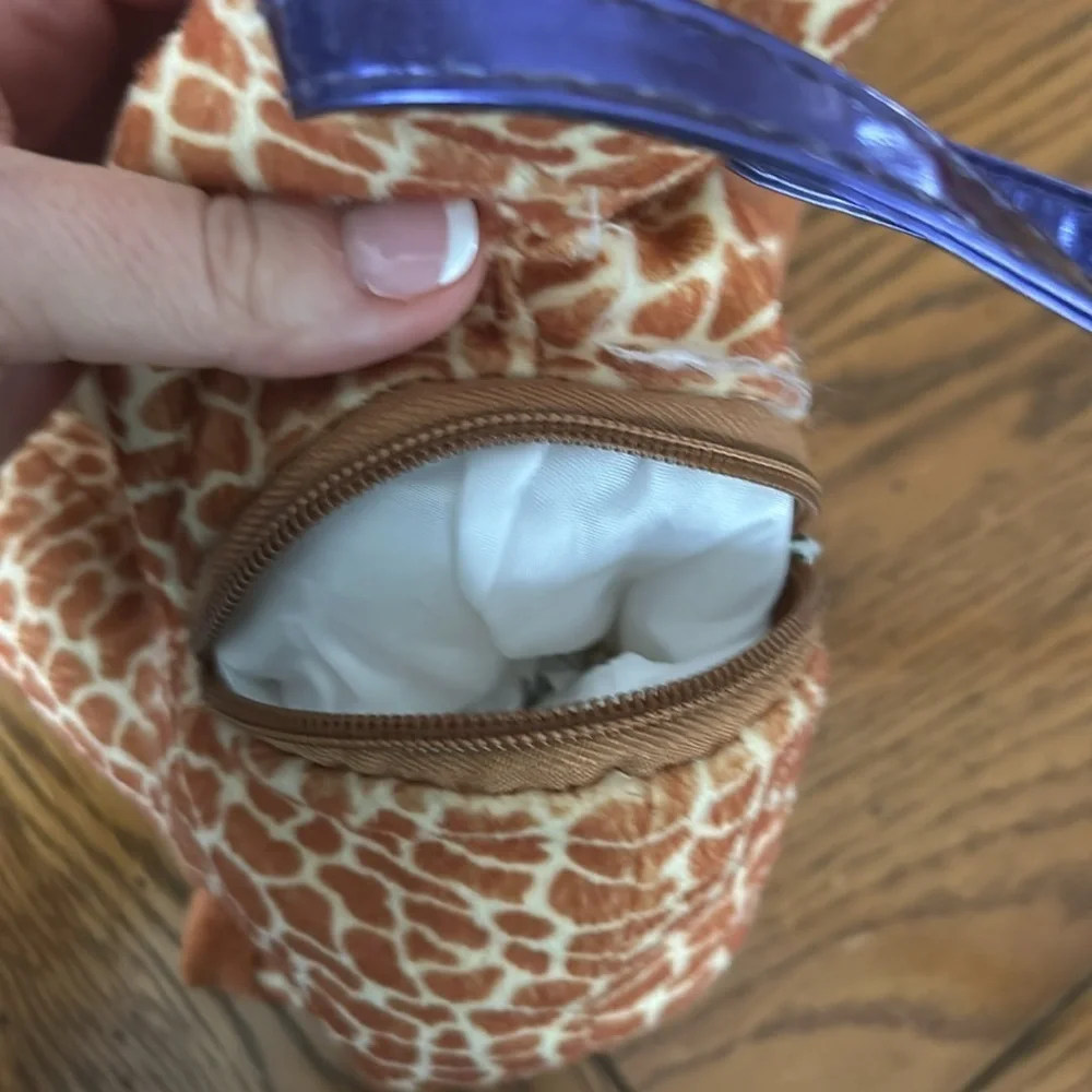 Giraffe Purse NWT/1
